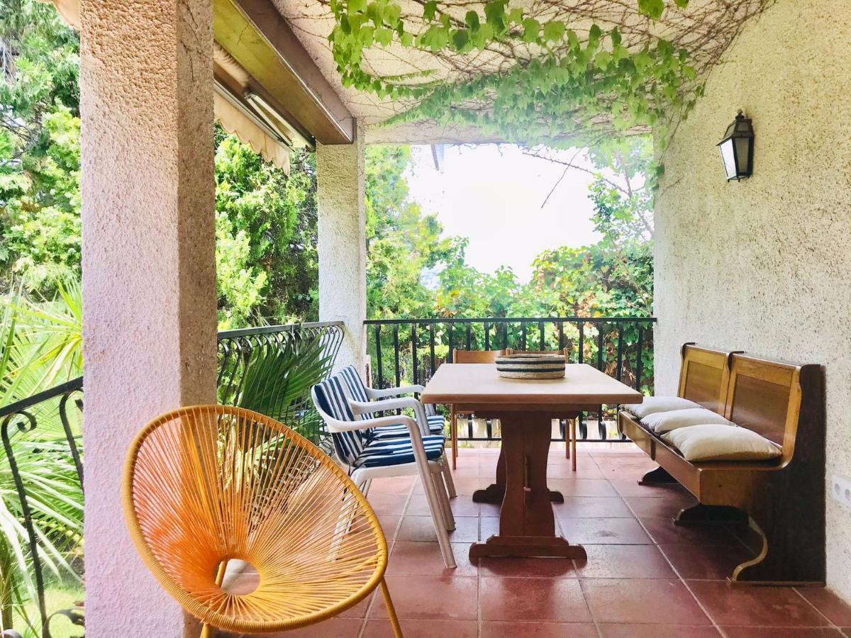 Casa Mediterranea Con Gran Jardin Y Piscina A 500 M De La Playa Roda de Bará Екстериор снимка