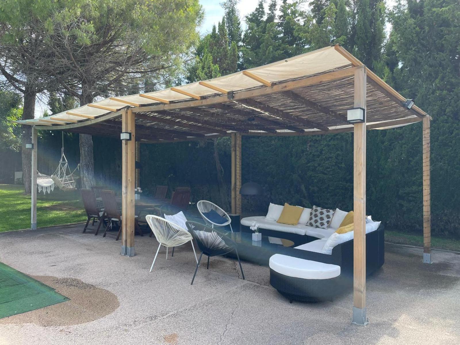 Casa Mediterranea Con Gran Jardin Y Piscina A 500 M De La Playa Roda de Bará Екстериор снимка